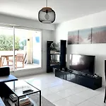 Апартаменты Monaco Gate - Breakfast - Terraces - Free Parking