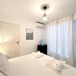 Monaco Gate - Breakfast - Terraces - Free Parking Апартаменты