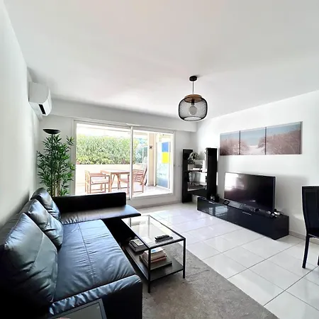Daire Monaco Gate - Breakfast - Terraces - Free Parking