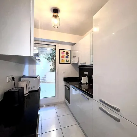 Monaco Gate - Breakfast - Terraces - Free Parking *