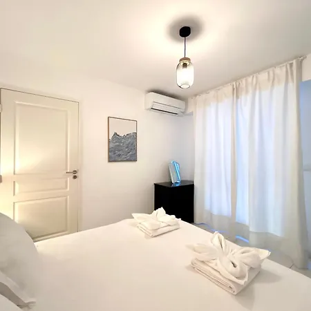 Monaco Gate - Breakfast - Terraces - Free Parking Appartement