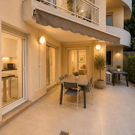 Monaco Gate - Breakfast - Terraces - Free Parking *
