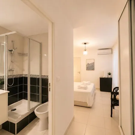 Monaco Gate - Breakfast - Terraces - Free Parking Apartamento *