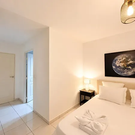 Monaco Gate - Breakfast - Terraces - Free Parking *