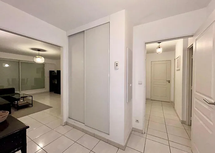 Apartment Monaco Gate - Breakfast - Terraces - Free Parking